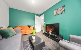 Exclusive House For Contractors And Families